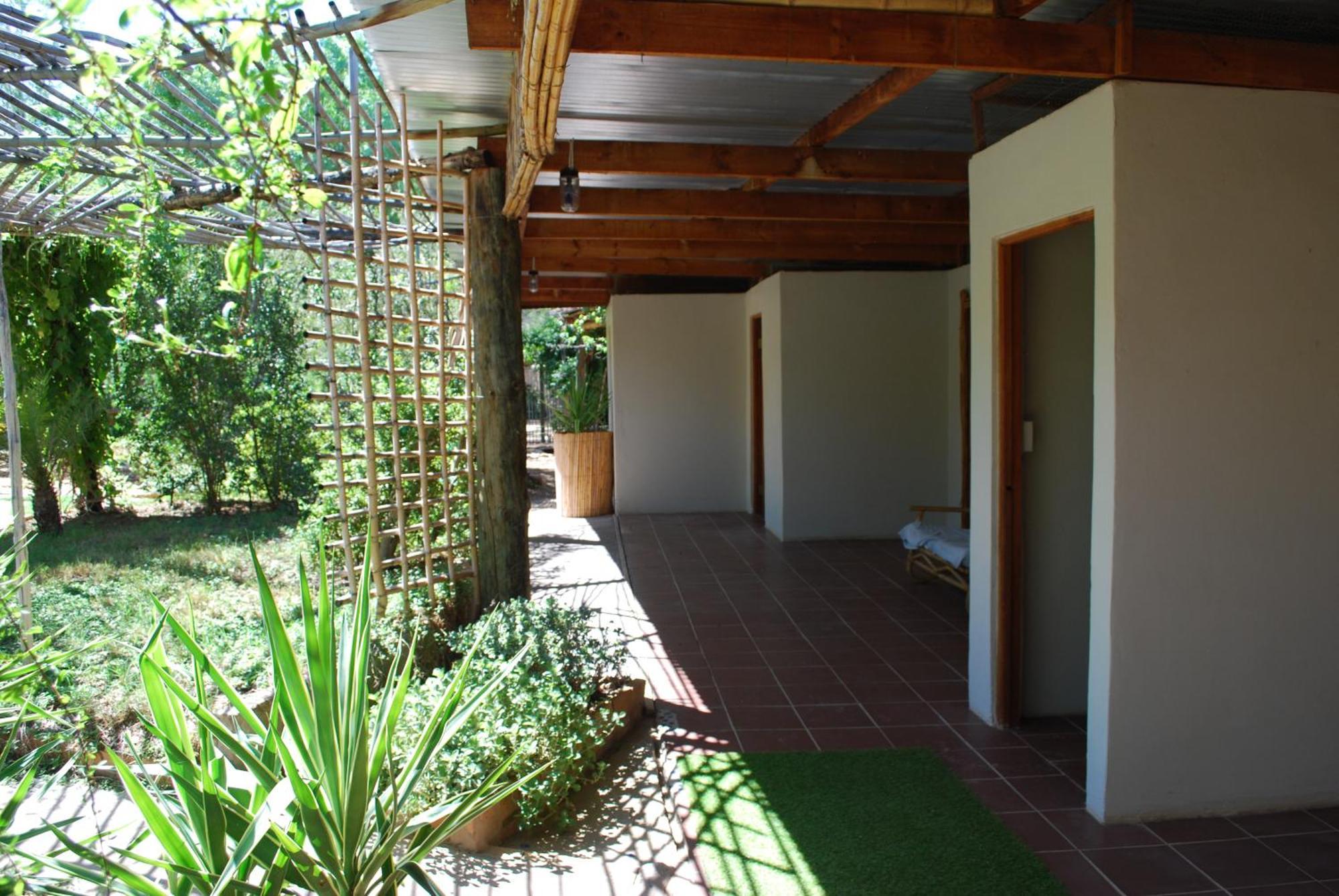Vleirivier Amber Lagoon Backpackers Lodge חדר תמונה